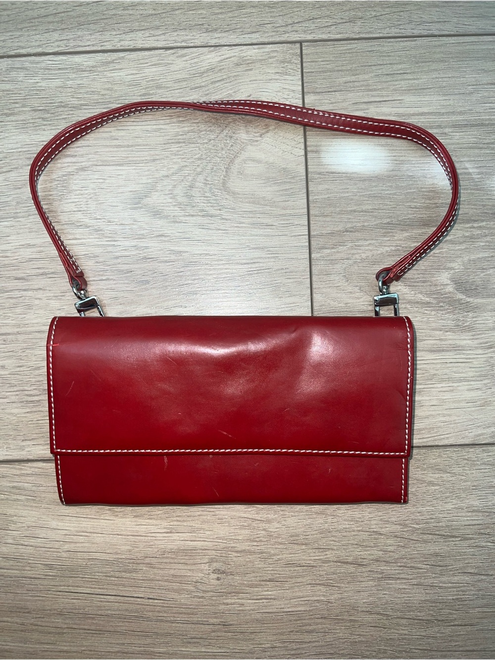 The Limited Red Leather Shoulder Wallet Bag